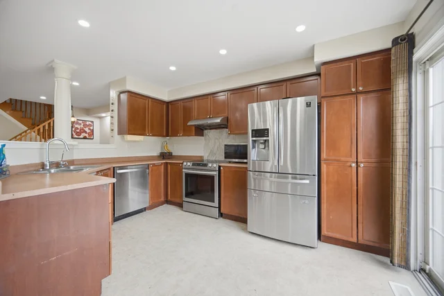 838 McKay Crescent, Milton - photo 15