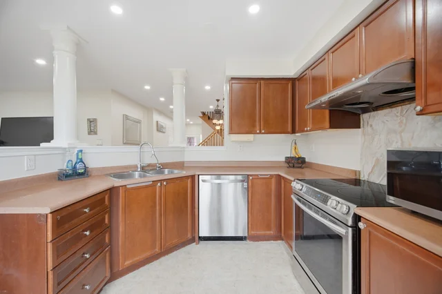 838 McKay Crescent, Milton - photo 18