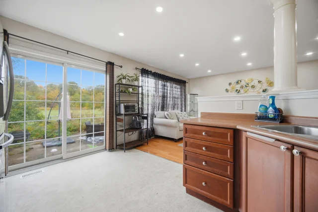 838 McKay Crescent, Milton - photo 19