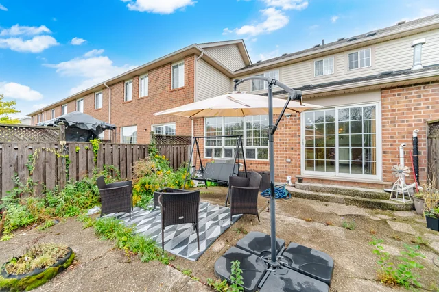 838 McKay Crescent, Milton - photo 36