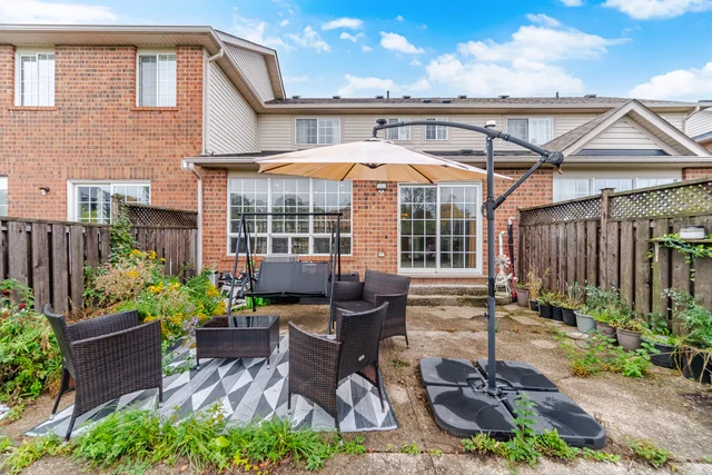 838 McKay Crescent, Milton - photo 37