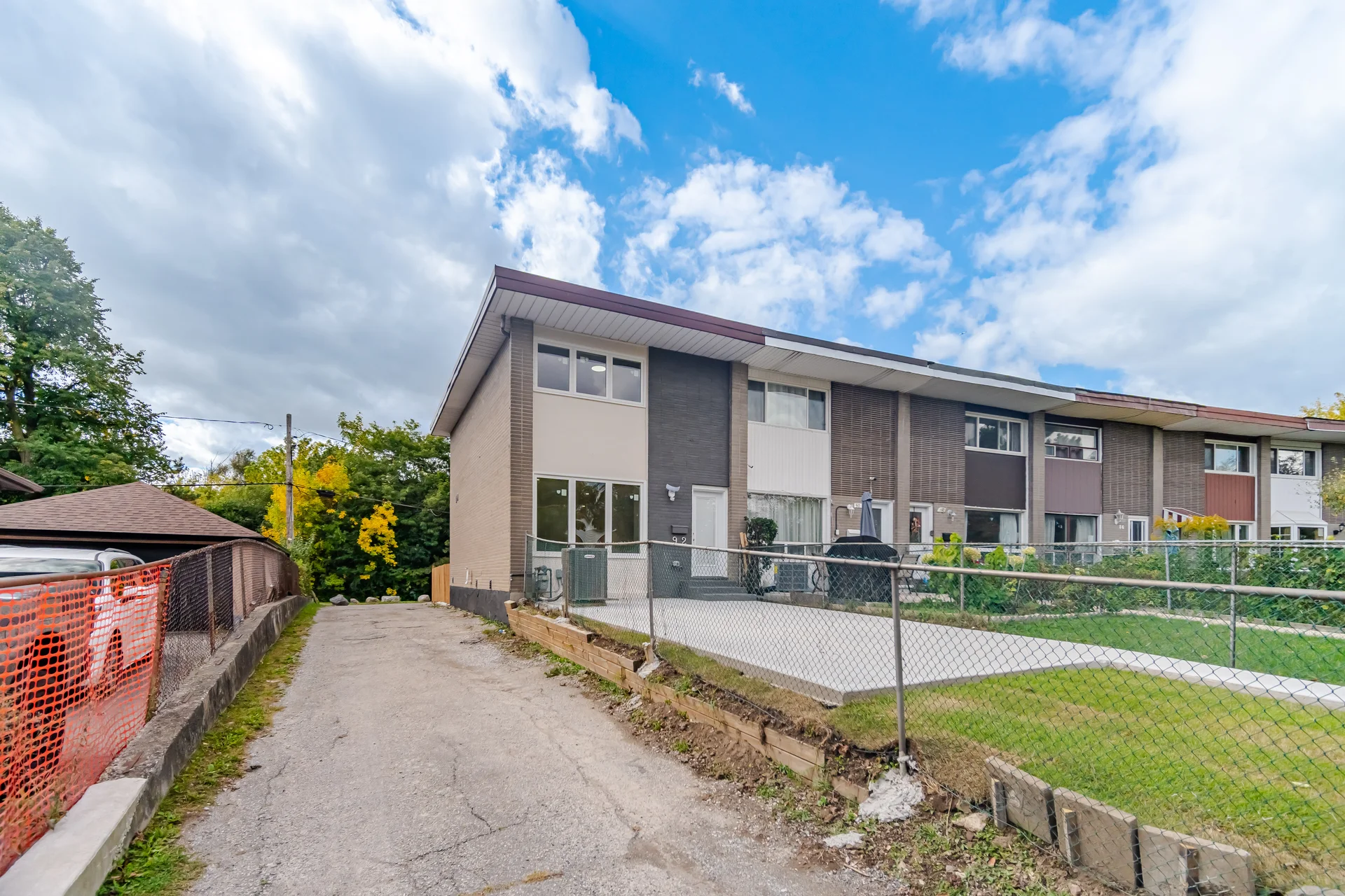 92 Corby Crescent, Brampton - photo 4