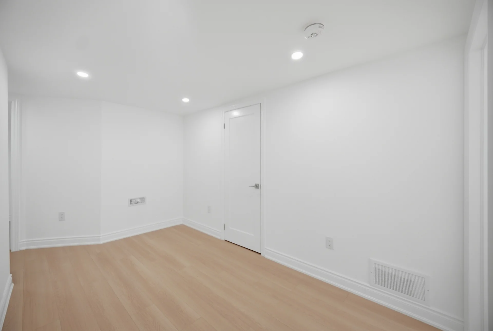 92 Corby Crescent, Brampton - photo 32
