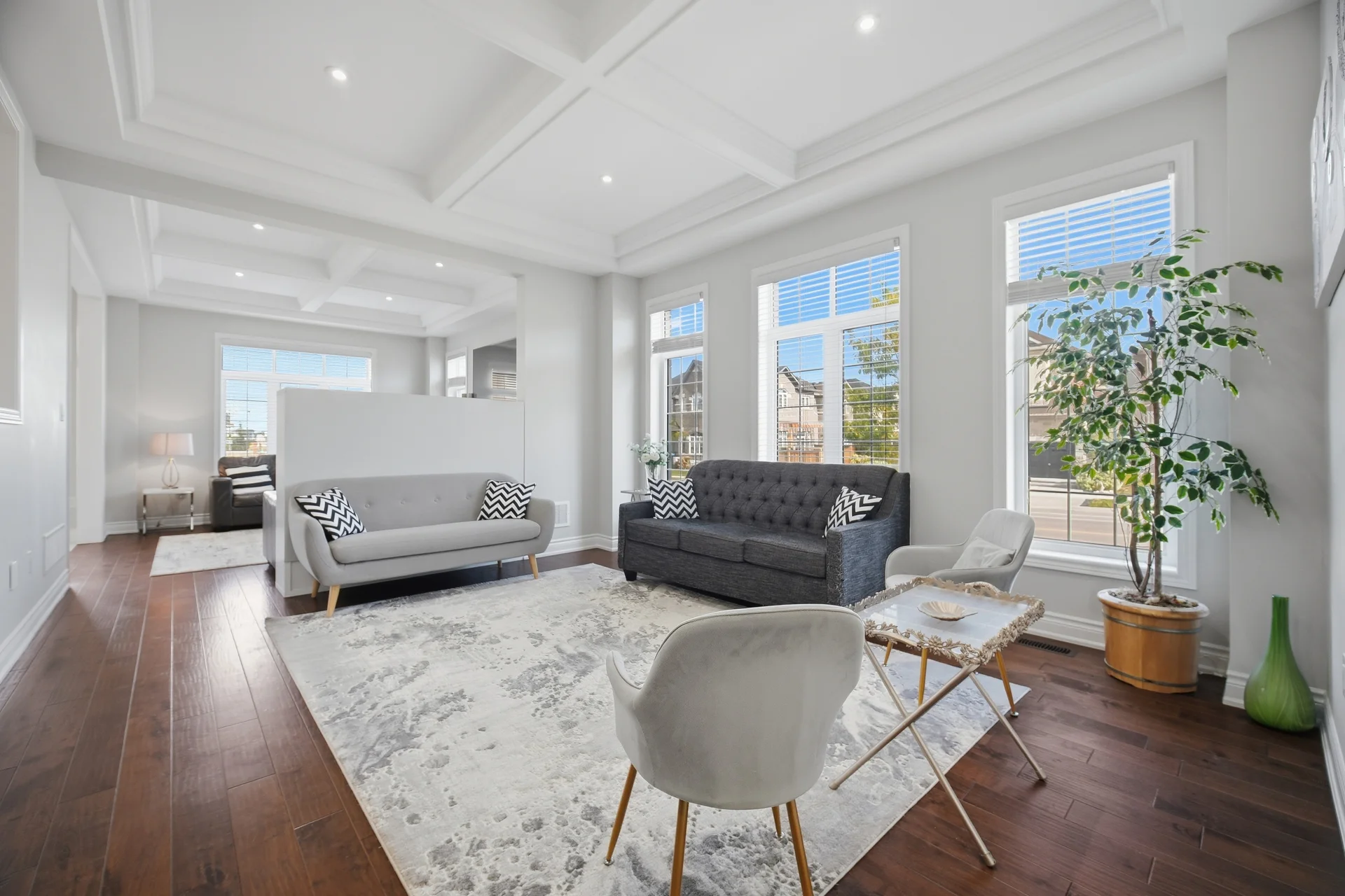 15271 Danby Road, Norval - photo 9