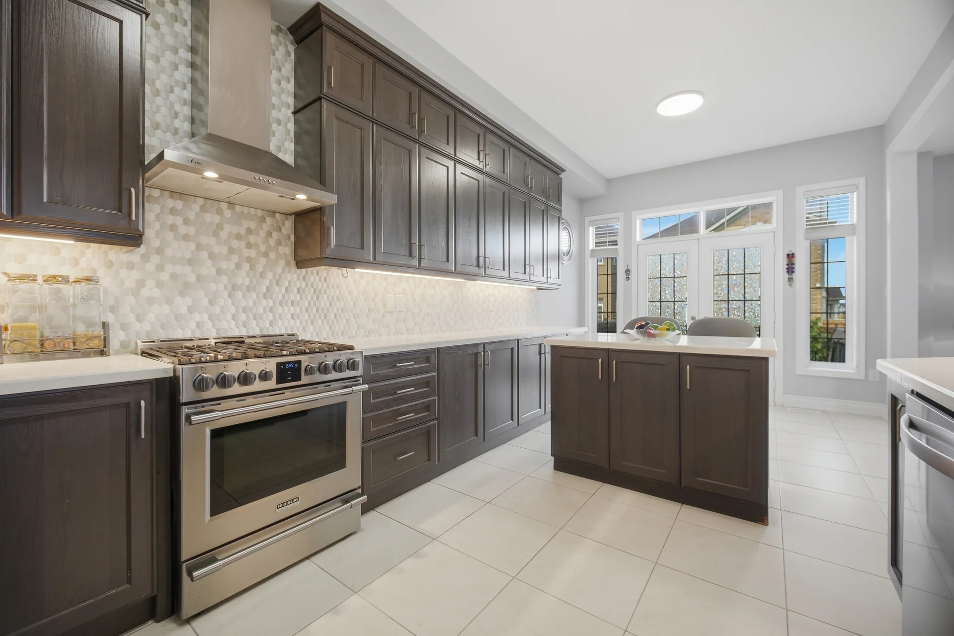 15271 Danby Road, Norval - photo 22