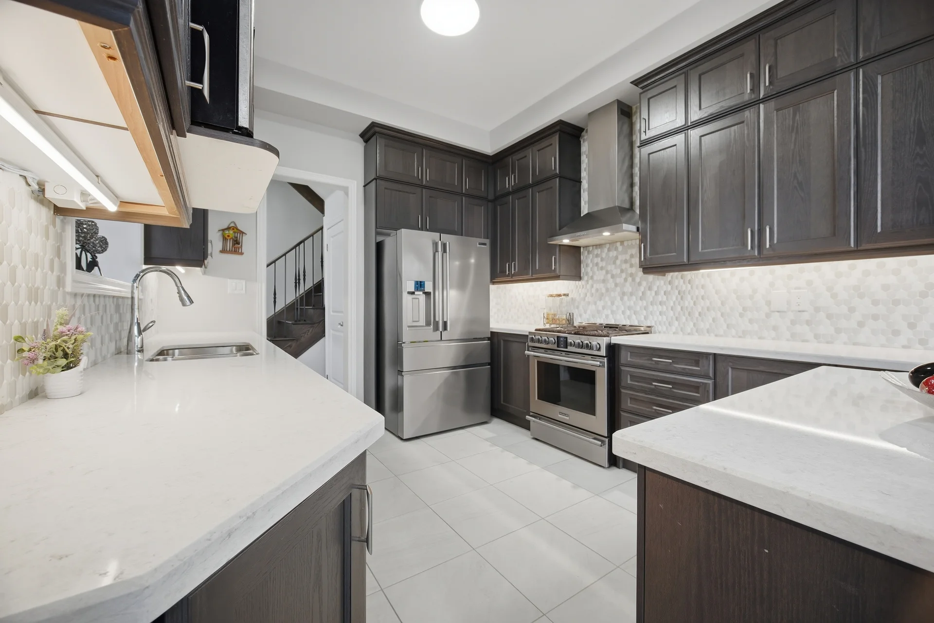 15271 Danby Road, Norval - photo 25