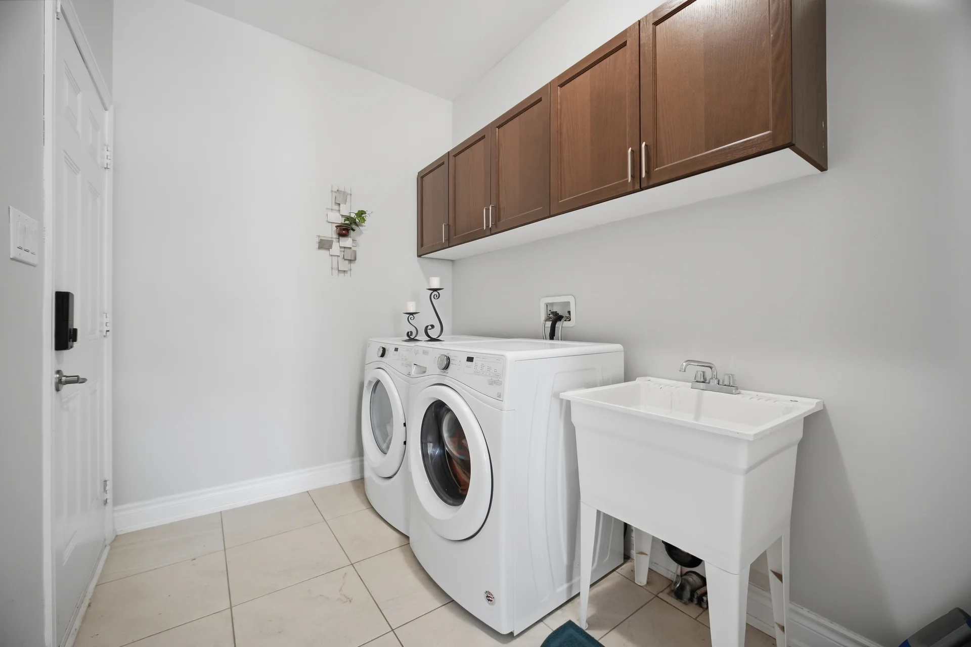 15271 Danby Road, Norval - photo 28