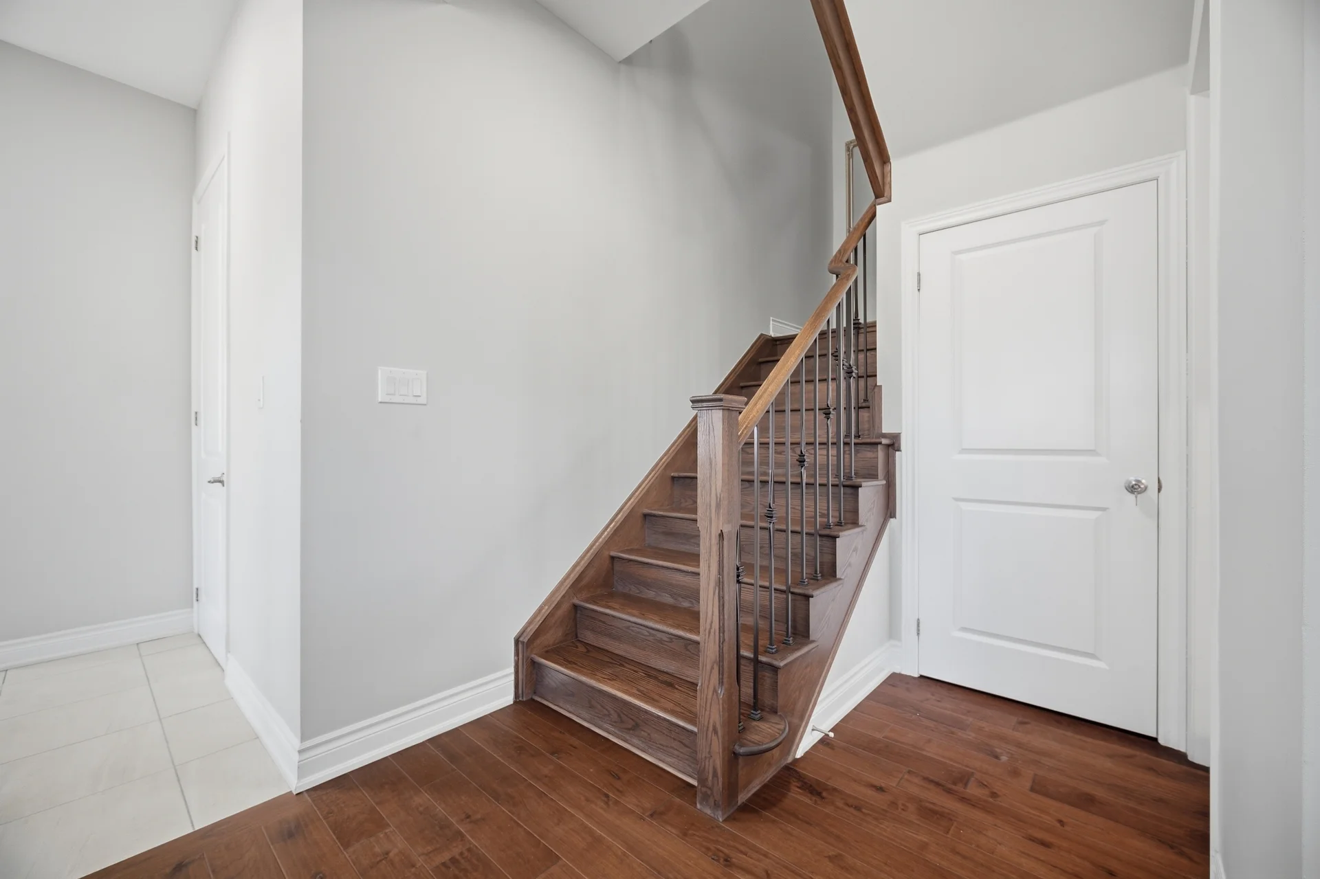 15271 Danby Road, Norval - photo 29