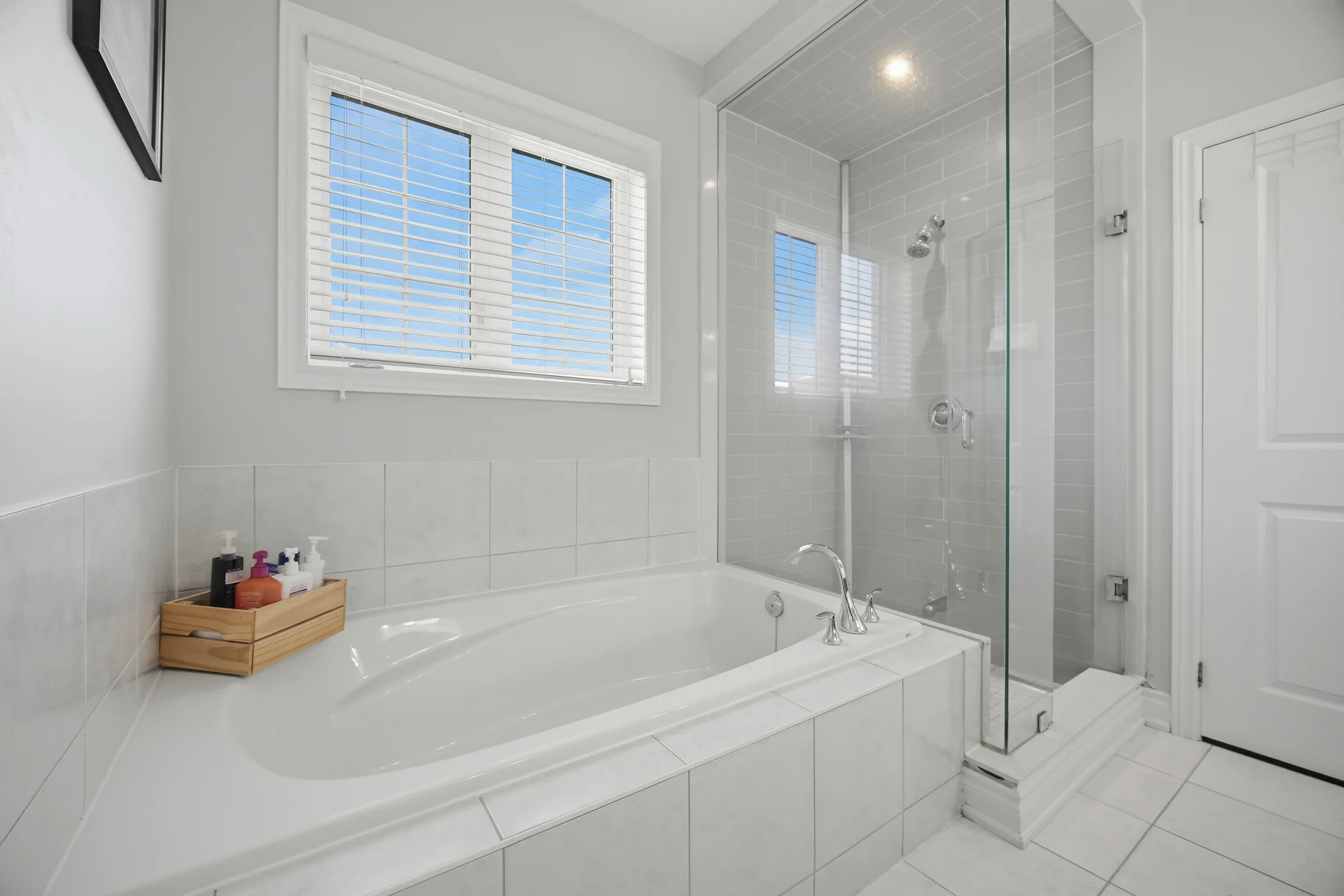 15271 Danby Road, Norval - photo 35