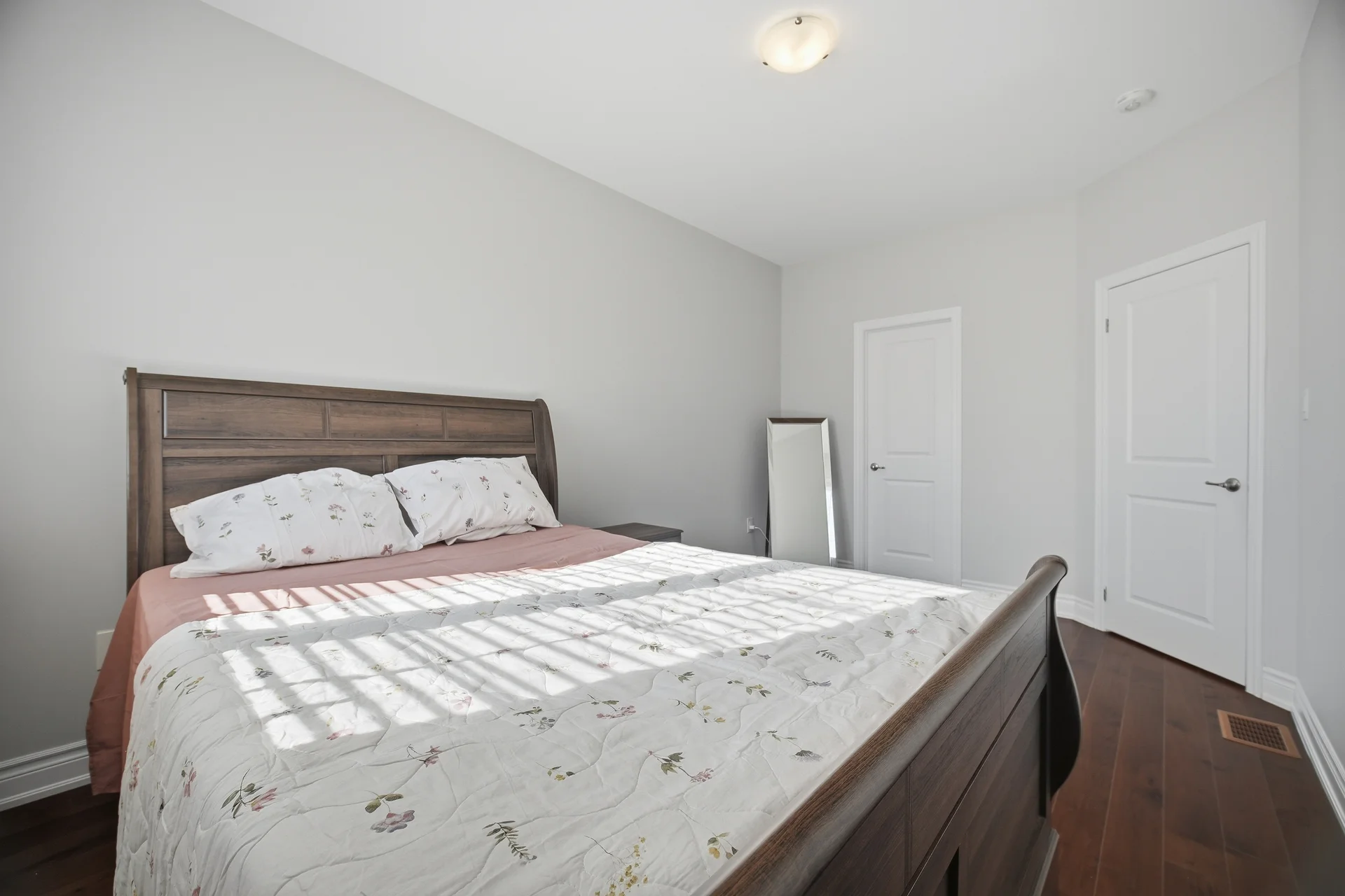 15271 Danby Road, Norval - photo 41