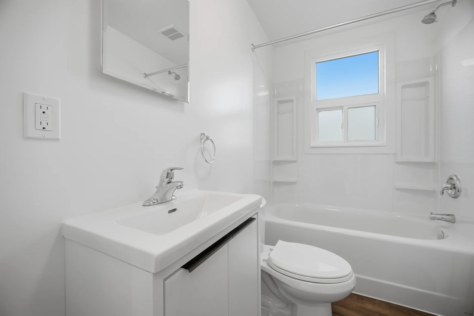 #1-1047 Churchill Avenue, Oakville - photo 16