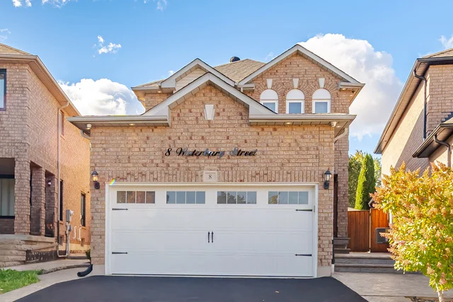 8 Waterbury Street, Bolton