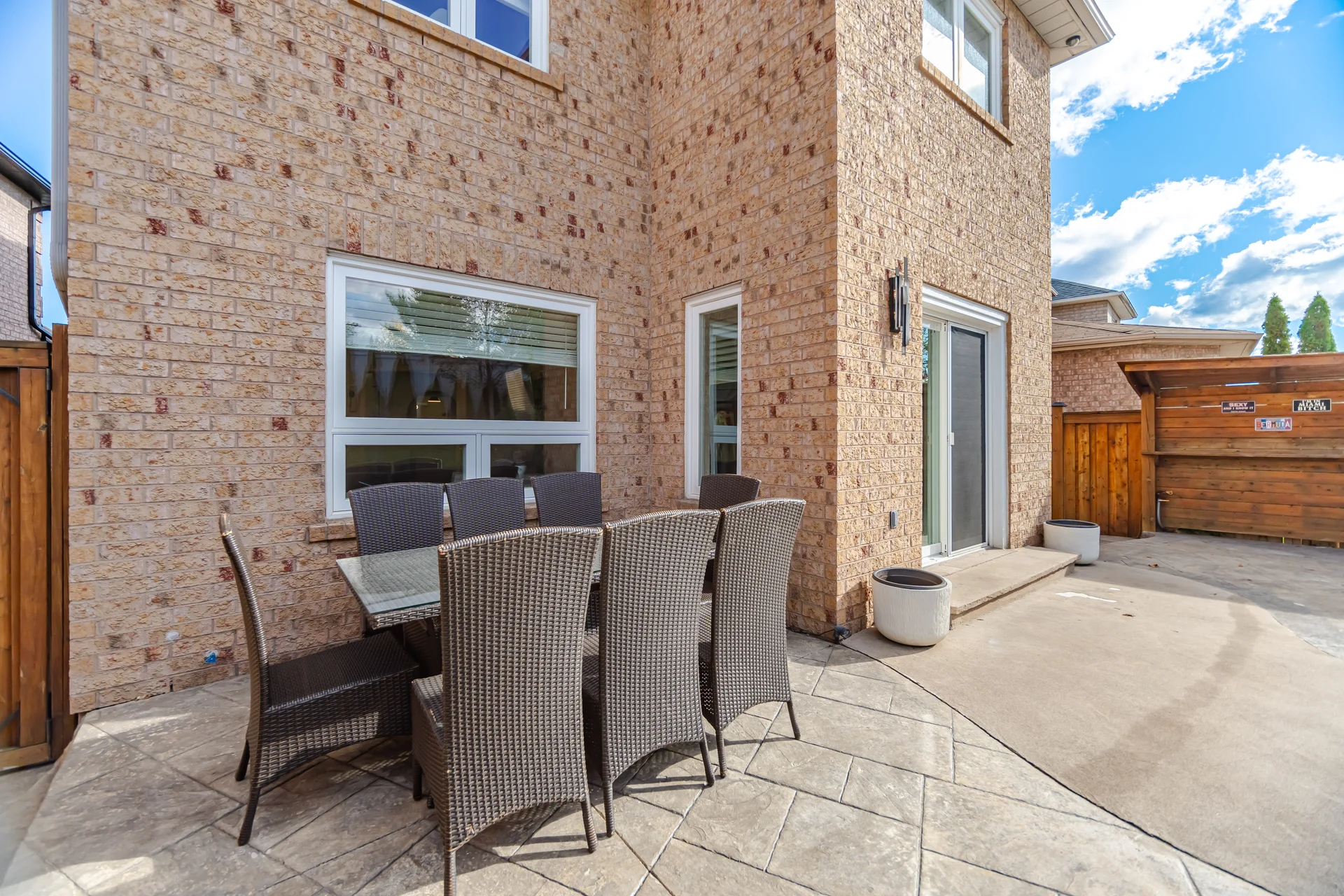 8 Waterbury Street, Bolton - photo 39