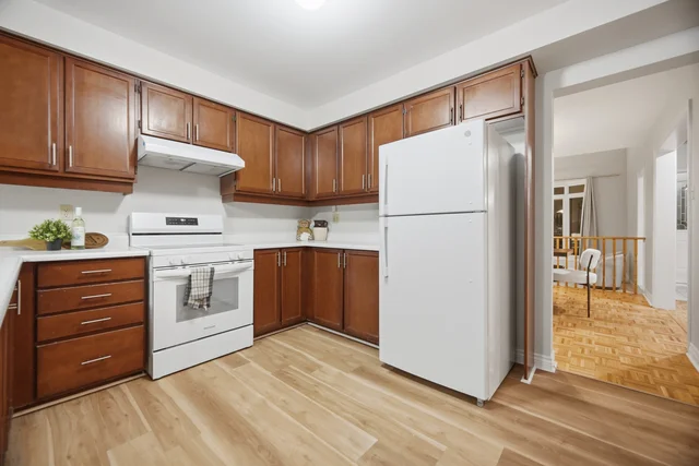 4 Leeward Drive, Brampton - photo 32