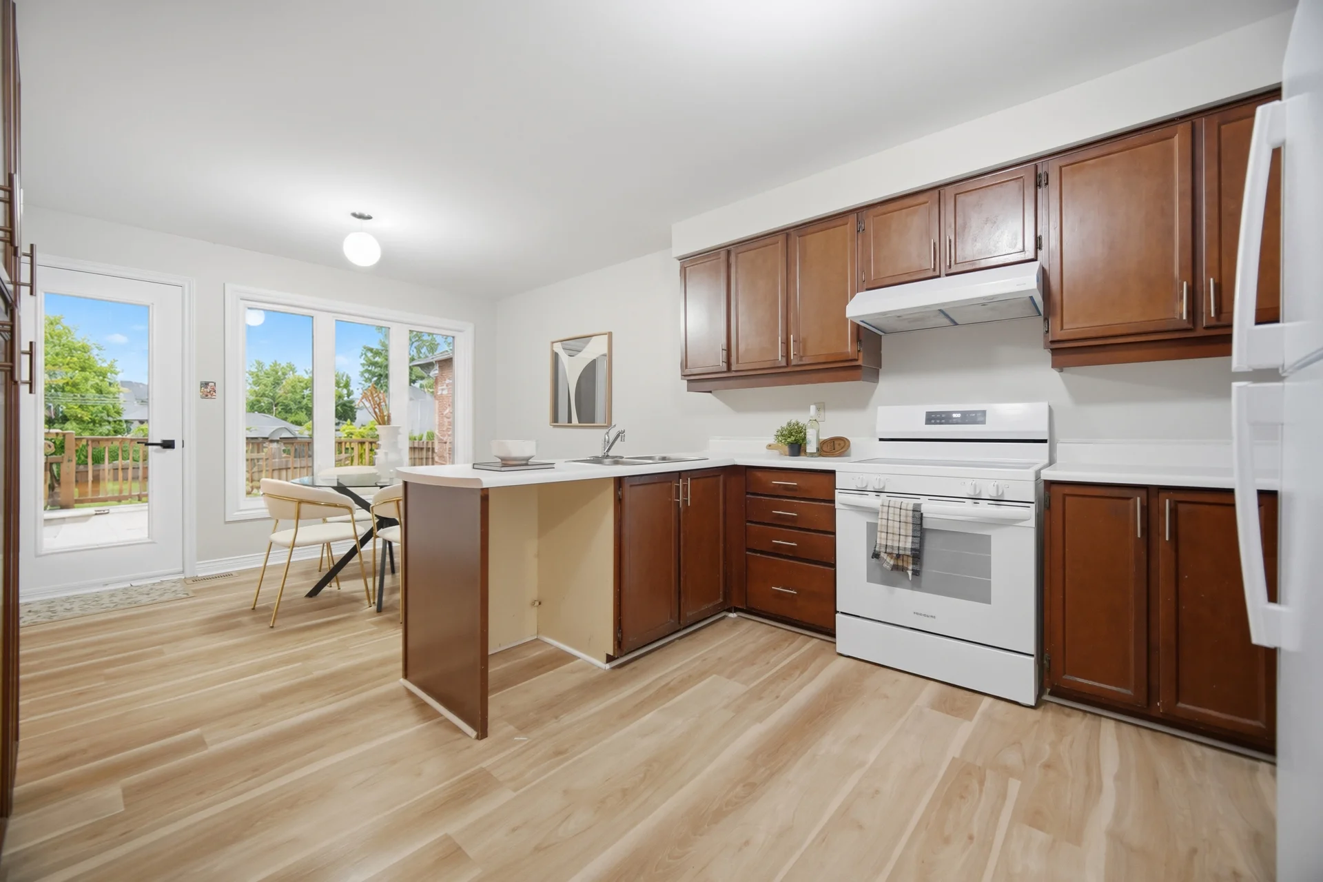 4 Leeward Drive, Brampton - photo 31