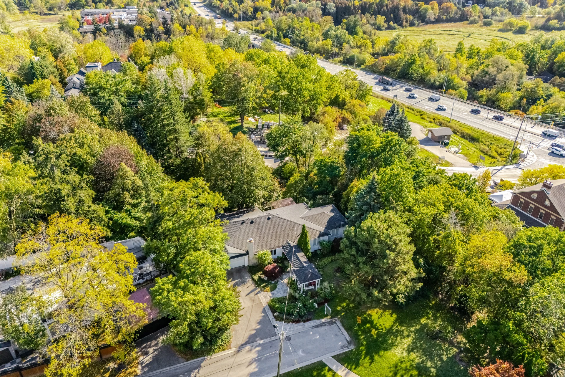 25 Main Street, Kleinburg - photo 4