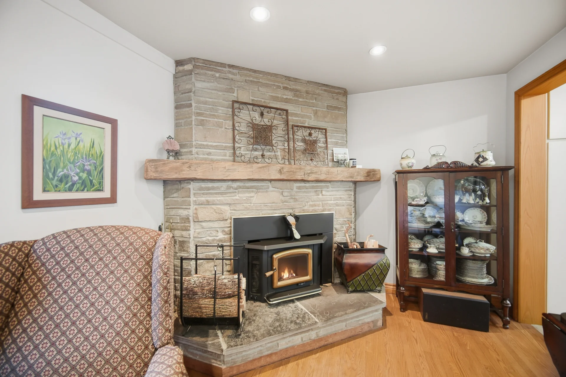 25 Main Street, Kleinburg - photo 20