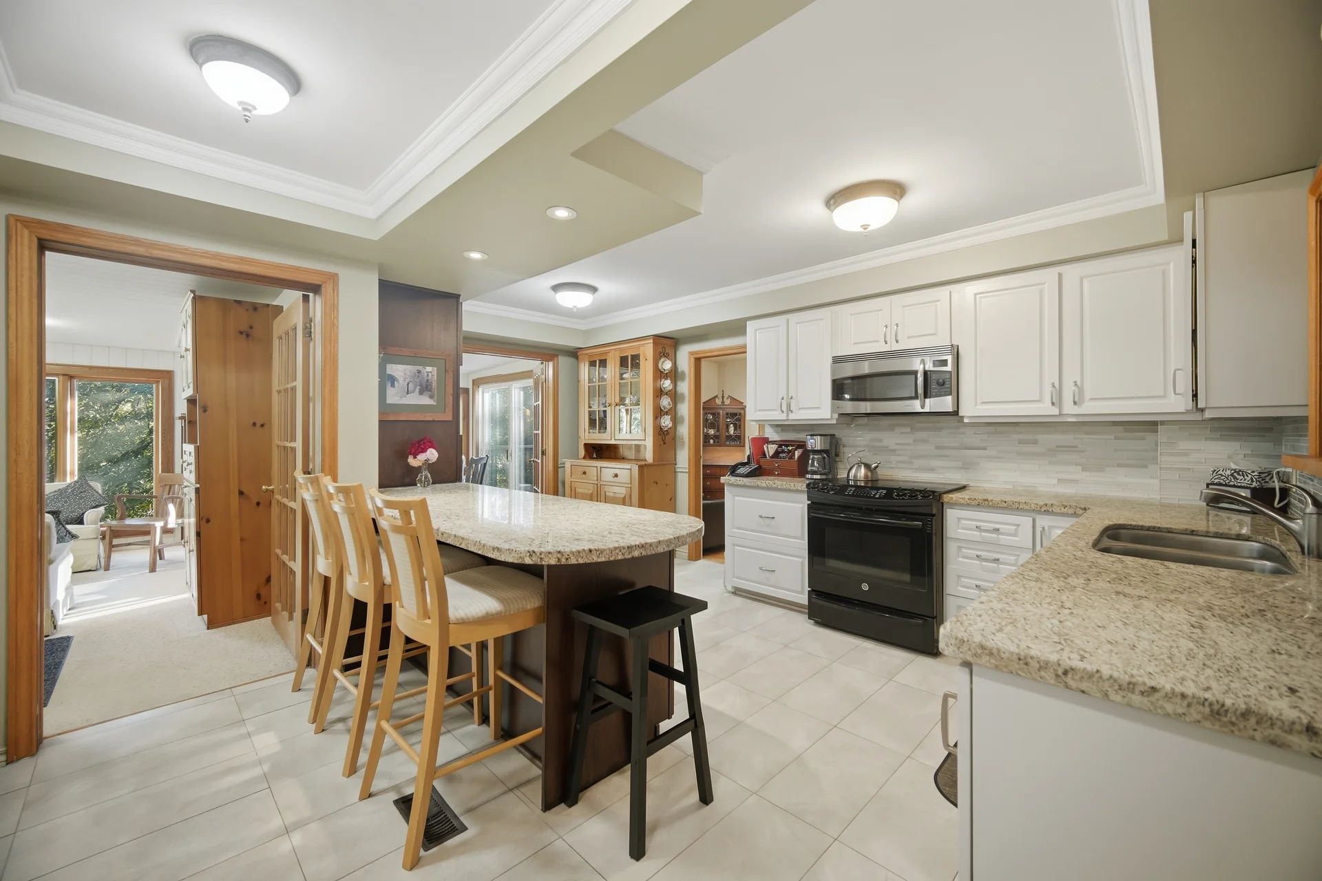 25 Main Street, Kleinburg - photo 23