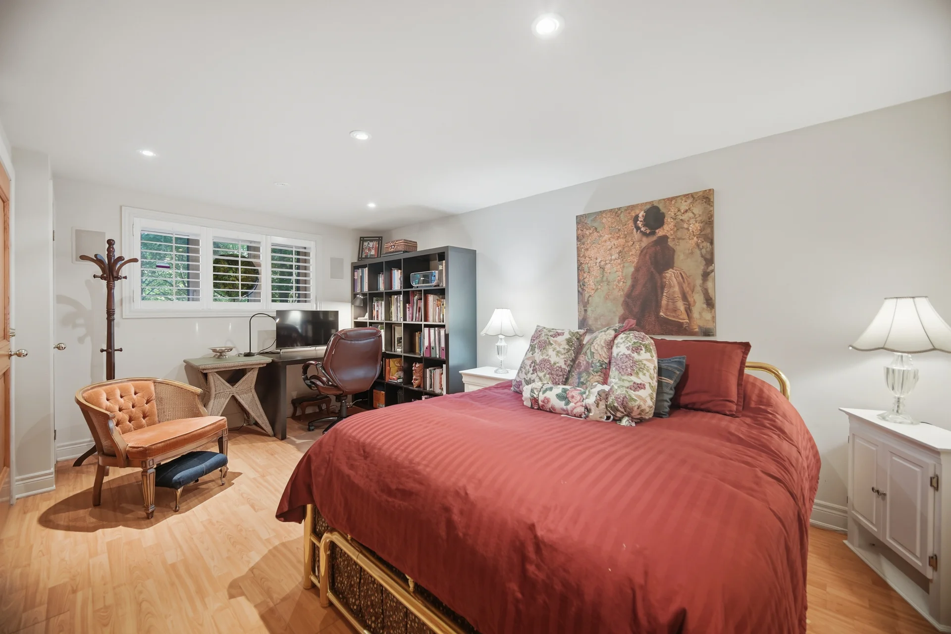 25 Main Street, Kleinburg - photo 64
