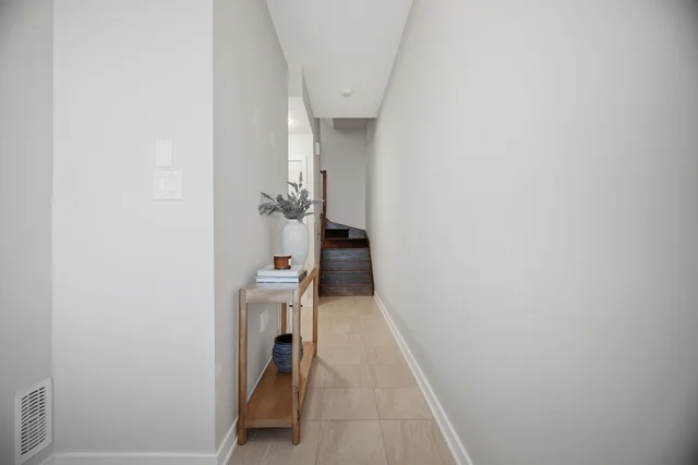 #69-590 North Service Road, Stoney Creek - Hamilton - photo 9