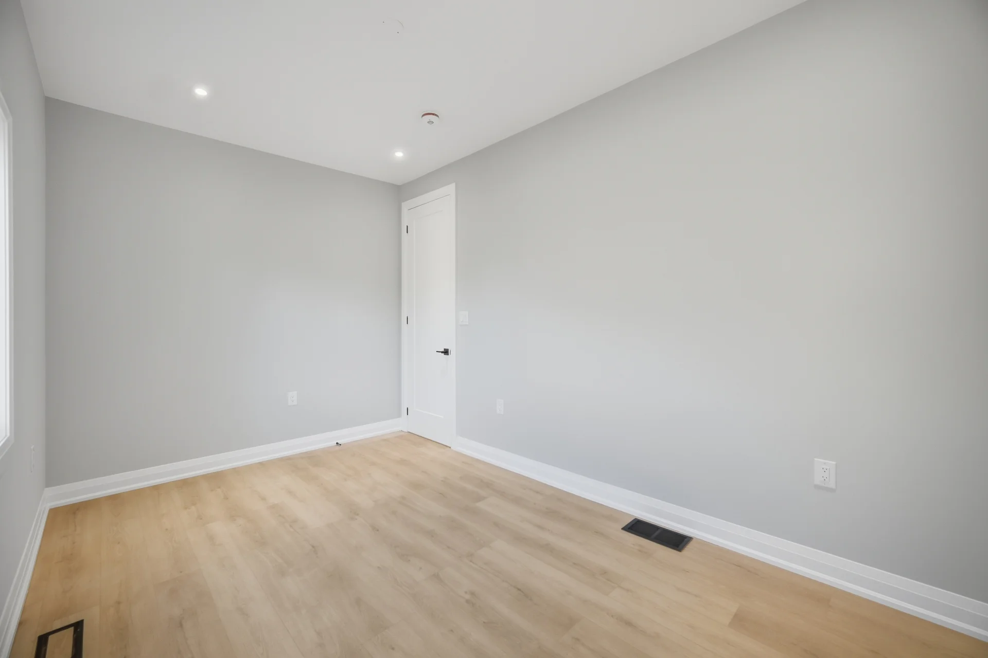16 Old Princess Street, Mississauga - photo 15