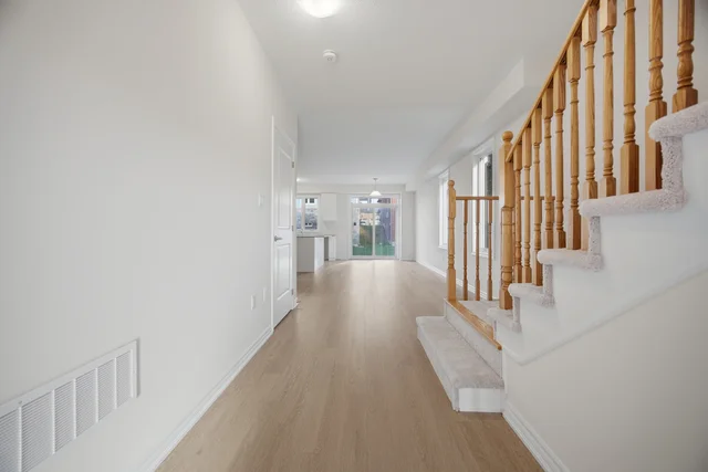 31 Brown Street, Erin - photo 12
