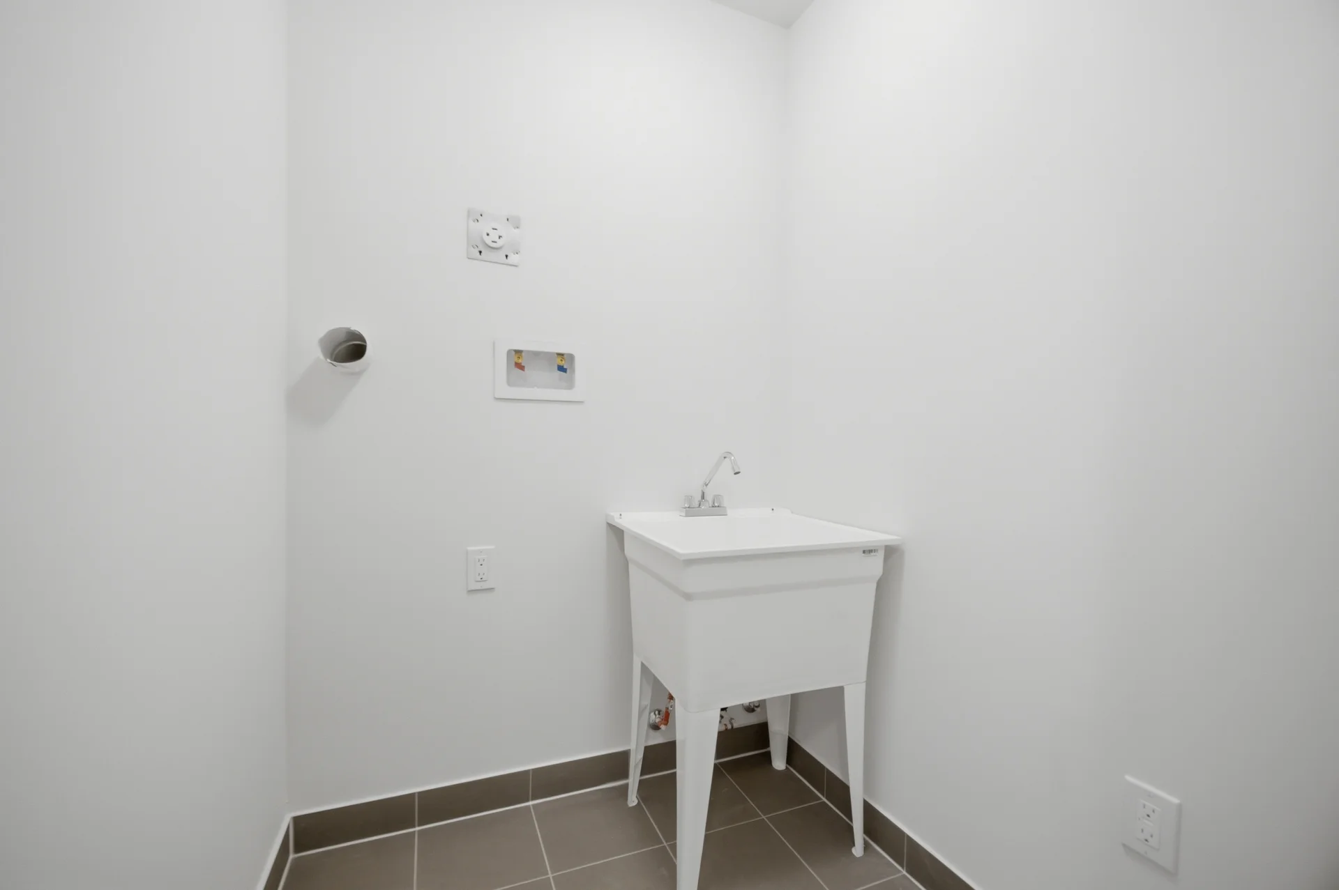31 Brown Street, Erin - photo 46