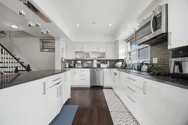 83 Clarion Road, Etobicoke - photo 23