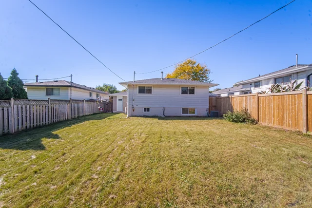 2134 Meadowbrook Road, Burlington - photo 62