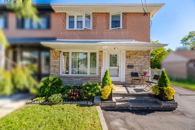 52 Bengal Court, North York - photo 3