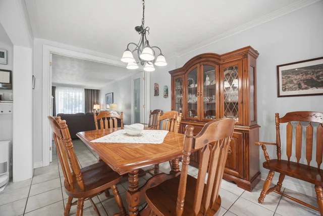 52 Bengal Court, North York - photo 14