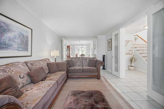 52 Bengal Court, North York - photo 16