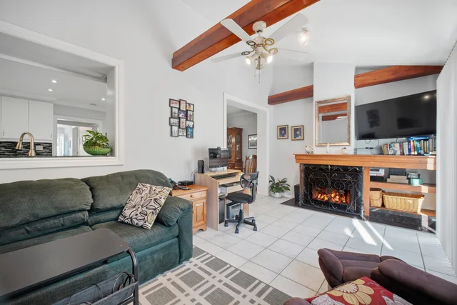 52 Bengal Court, North York - photo 21