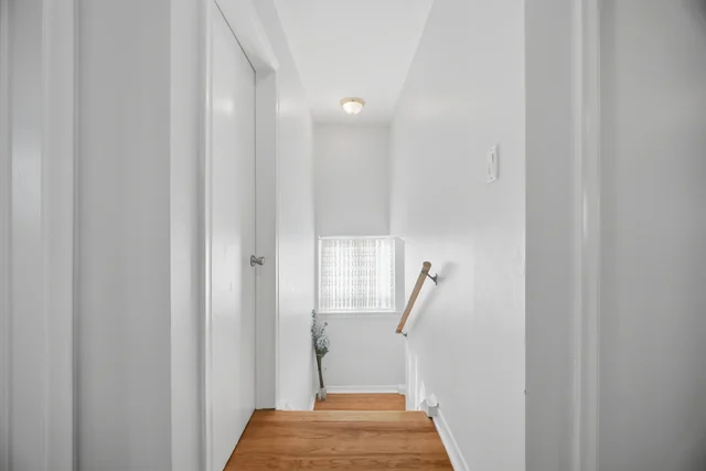 52 Bengal Court, North York - photo 24