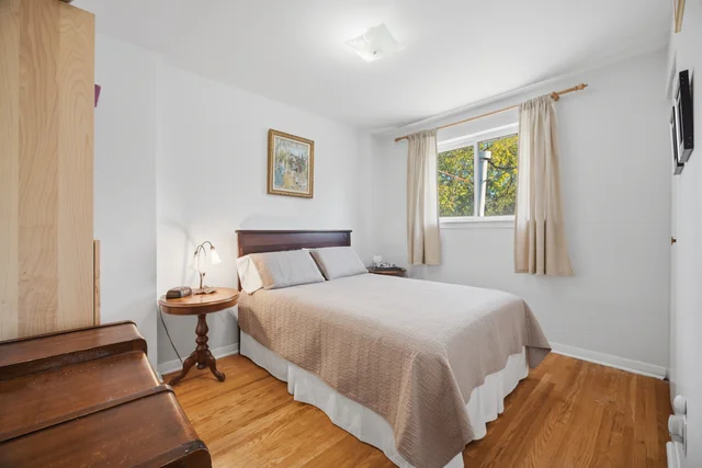 52 Bengal Court, North York - photo 30