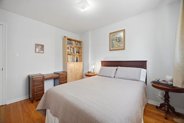 52 Bengal Court, North York - photo 31