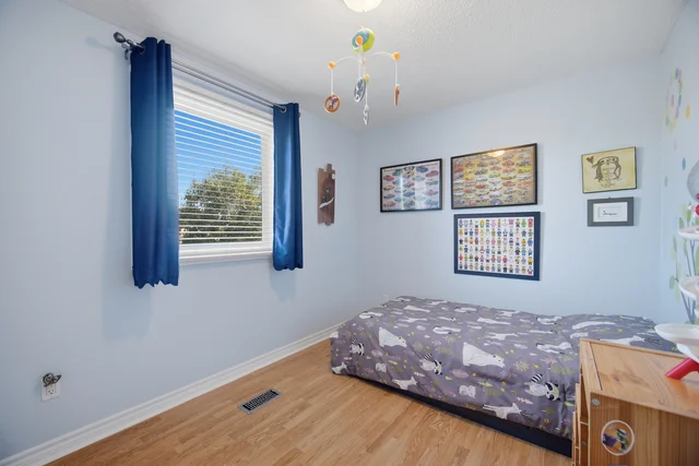 98 De Rose Avenue, Bolton - photo 36