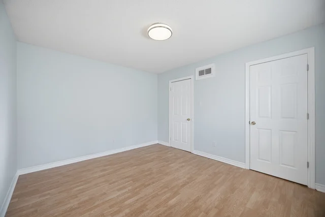 98 De Rose Avenue, Bolton - photo 41
