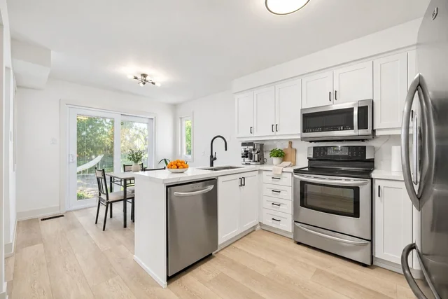 32 Cheviot Crescent, Brampton - photo 8