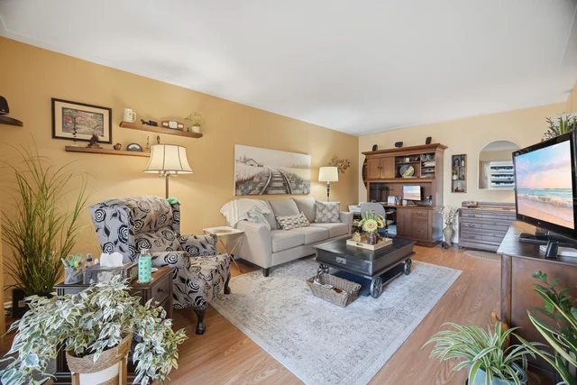 #204-11 Woodman Drive South, Hamilton - photo 11