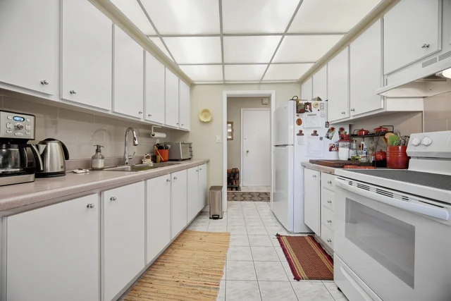 #204-11 Woodman Drive South, Hamilton - photo 16