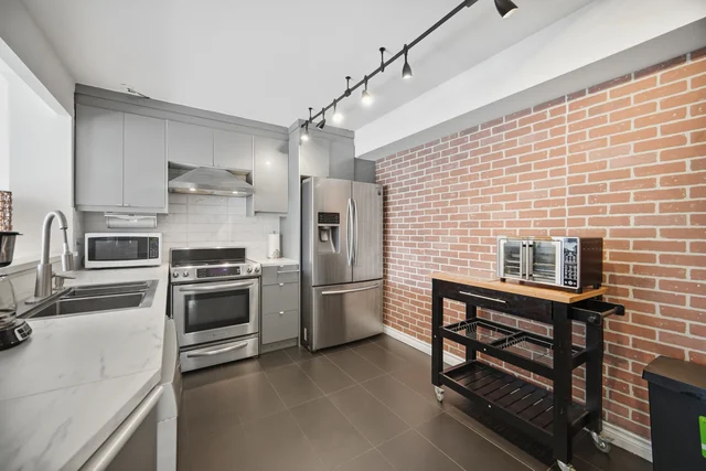 #306-1131 Steeles Avenue West, Toronto - photo 11