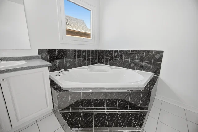 8 Gardenia Way, Caledon - photo 41
