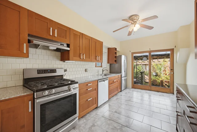 64 Symington Avenue, Toronto - photo 12