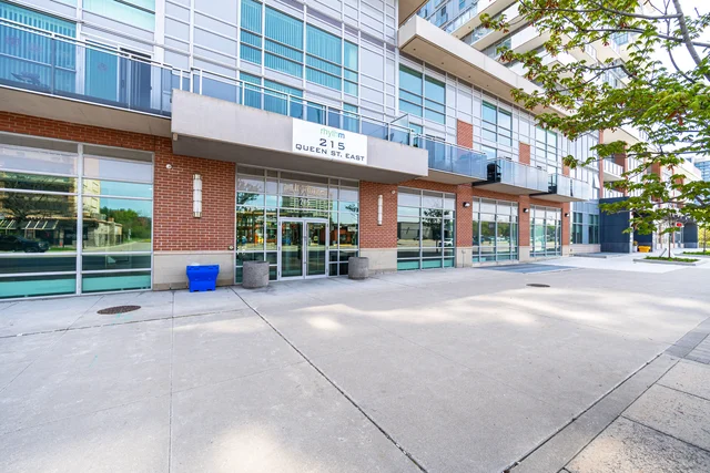 #1601-215 Queen Street East, Brampton - photo 33