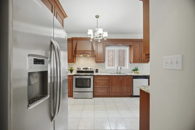 8 Piper Court, Vaughan - photo 29