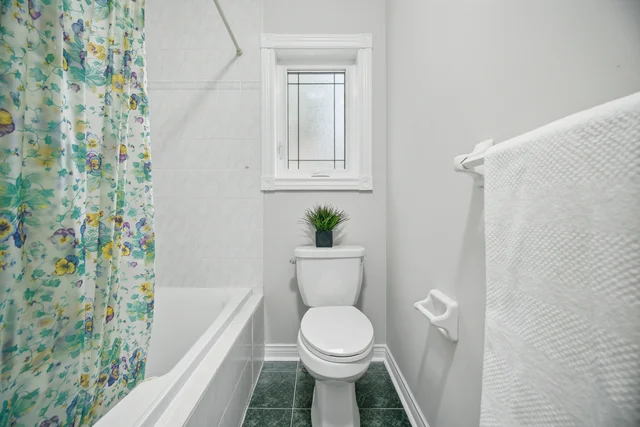 8 Piper Court, Vaughan - photo 44