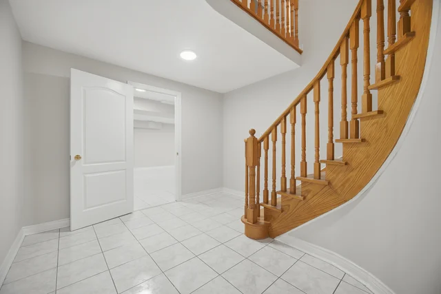 8 Piper Court, Vaughan - photo 55