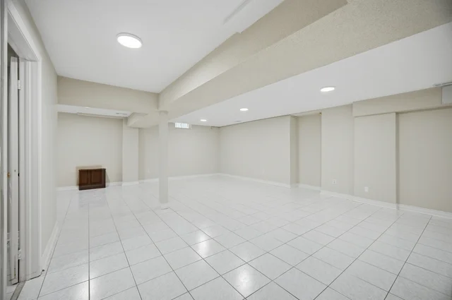 8 Piper Court, Vaughan - photo 57