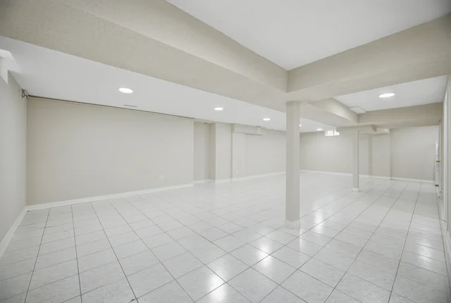 8 Piper Court, Vaughan - photo 58